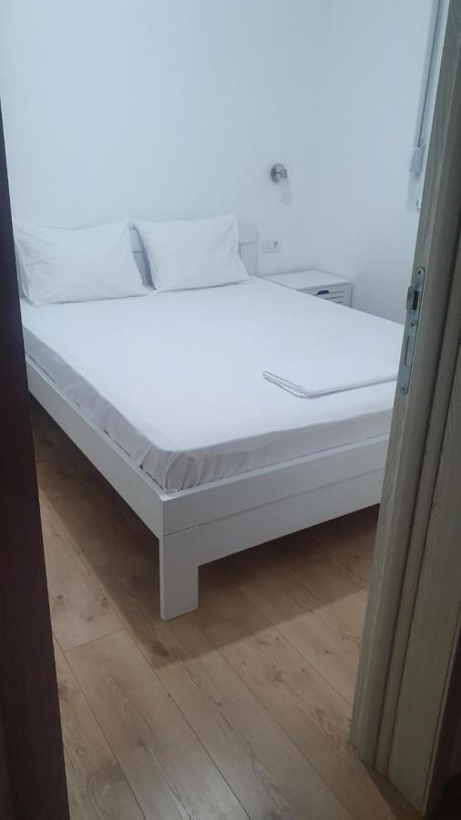 Apartmani Begovic Bar Esterno foto