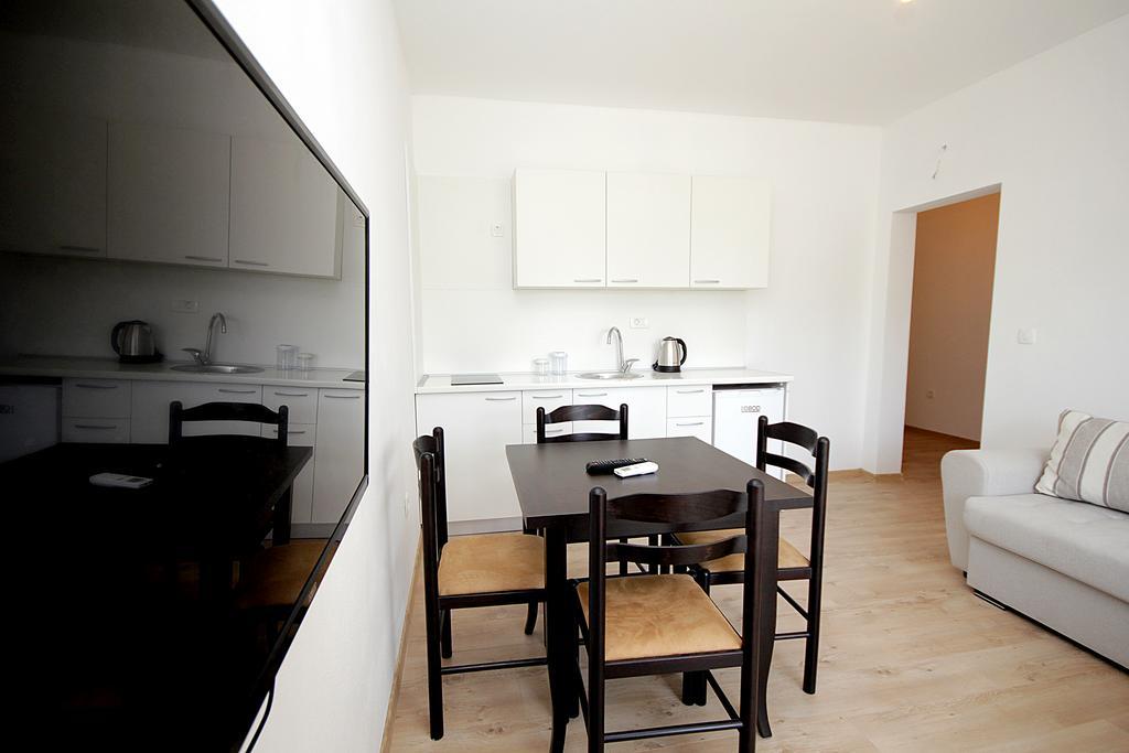 Apartmani Begovic Bar Esterno foto
