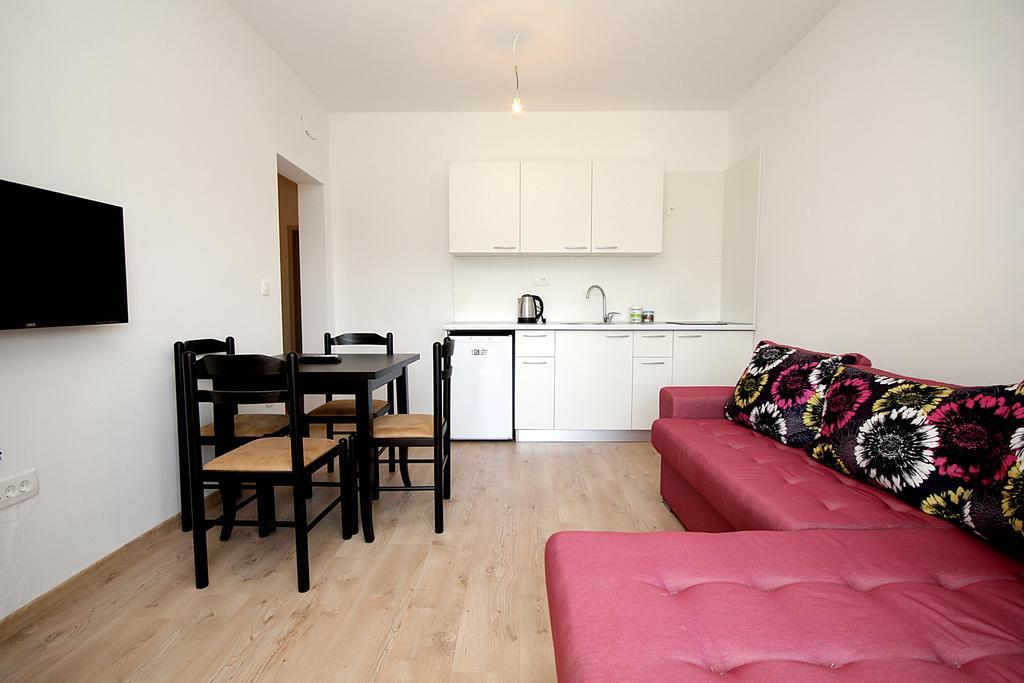 Apartmani Begovic Bar Esterno foto