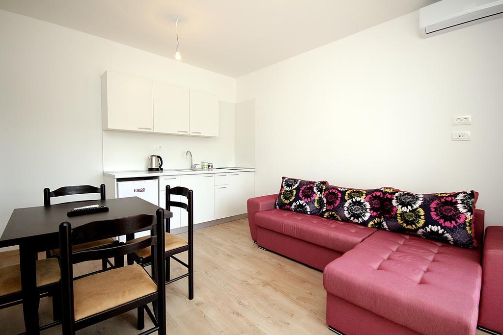 Apartmani Begovic Bar Esterno foto